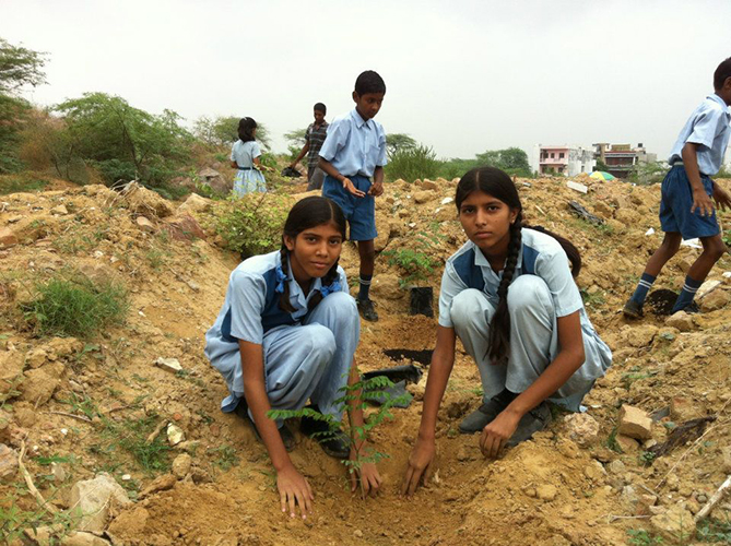 2012-7-26 Happy School at Aravali Biodiversity Park planting