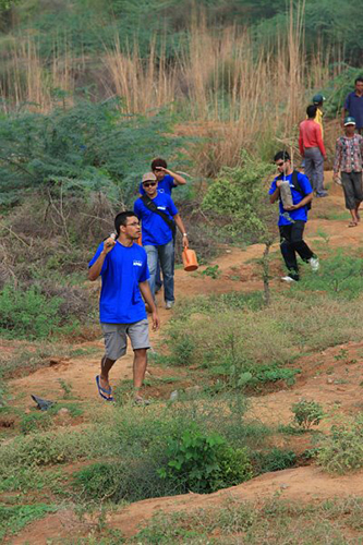 2012-7-KPMG team planting at the Aravali BDP 5